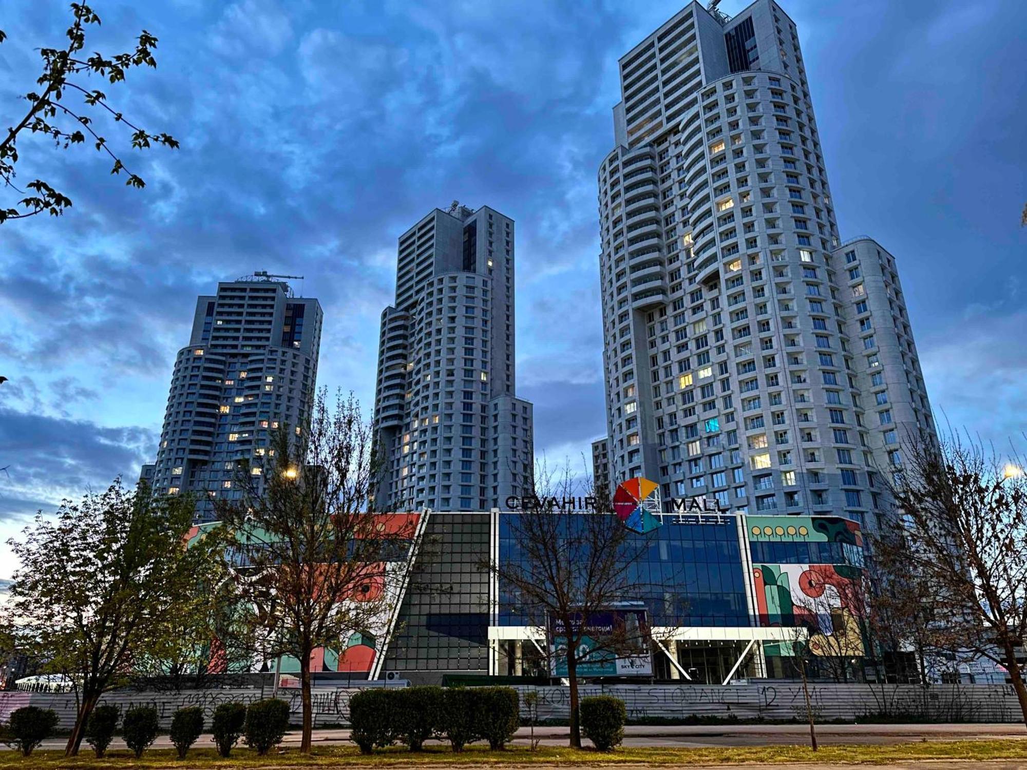 Royal Kate Spa Included 32Nd Floor Skopje Exterior foto