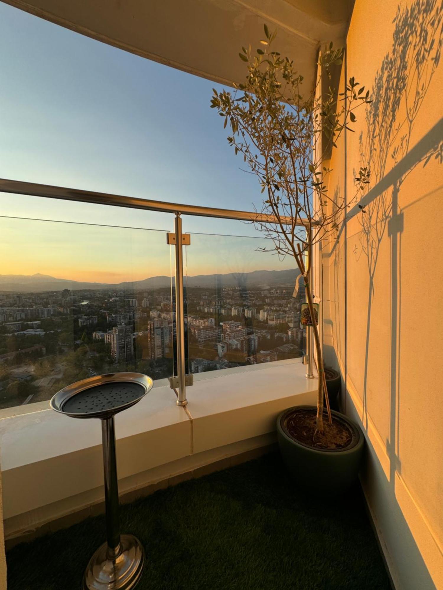 Royal Kate Spa Included 32Nd Floor Skopje Exterior foto